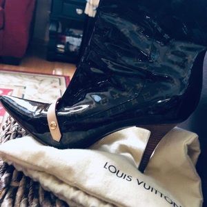 Louis Vuitton Gina Ankle Boots